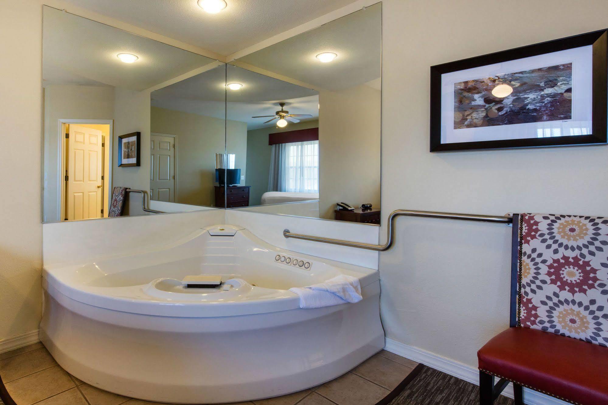 Bluegreen Vacations The Falls Village, An Ascend Resort Branson Esterno foto
